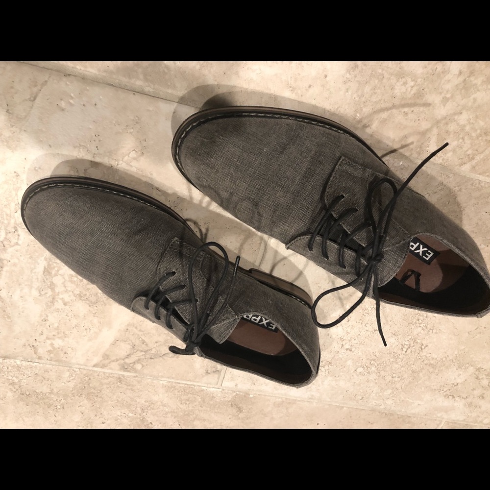Men’s Express dress shoes size 8